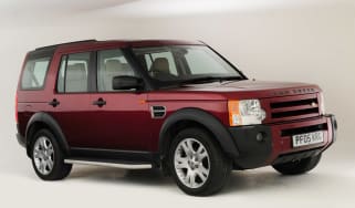 Land Rover Discovery front