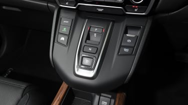 Honda CR-V - console