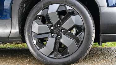 Suzuki e Vitara - alloy wheel