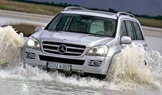 Front view of Mercedes GL450