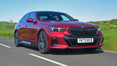 BMW 5 Series - front tracking