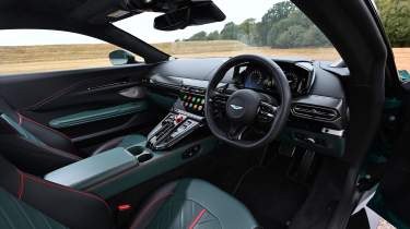 Aston Martin Vantage S - front interior