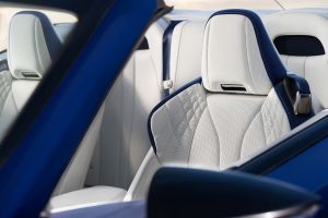 Lexus LC Convertible - seats