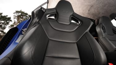Audi R8 V10 Plus seats