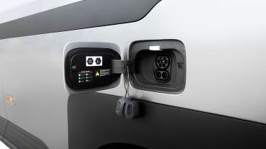 BYD E-Vali - charging port