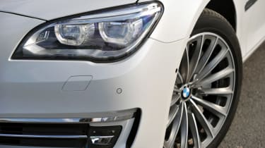 BMW 750i detail
