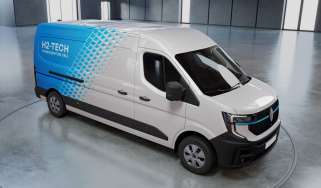 Renault Master H2-Tech - front