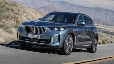 BMW X5 xDrive 50e - front tracking