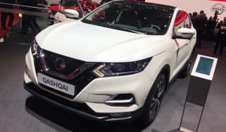 Facelifted Nissan Qashqai show - front