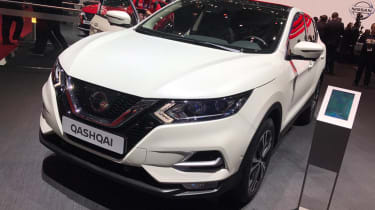 Facelifted Nissan Qashqai show - front