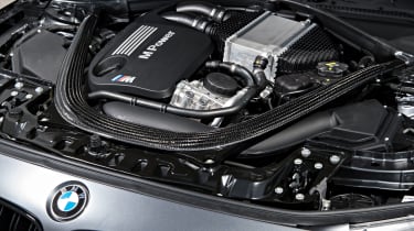 BMW M4 GTS - engine