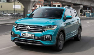 Volkswagen T-Cross - front