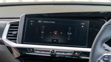 Vauxhall Grandland - climate control menu