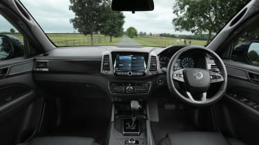 SsangYong Musso - interior