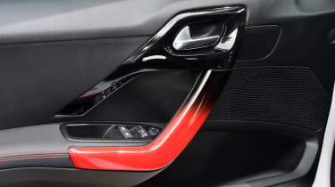 Peugeot 208 GTi cabin detail