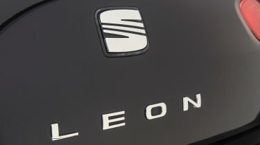 Used SEAT Leon Mk2 - Leon badge