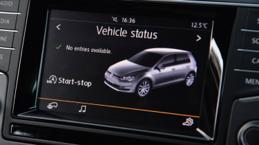 Volkswagen Golf BlueMotion information screen