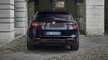 Alfa Romeo Stelvio Quadrifoglio Super Sport - full rear