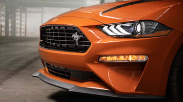 Ford Mustang High Performance Package - grille