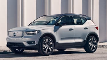 Volvo XC40 Recharge - front 3/4 static street