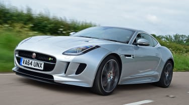 Jaguar F-Type R AWD - front tracking