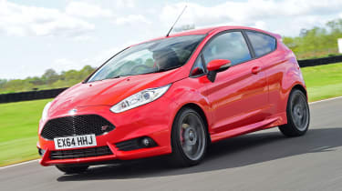 Ford Fiesta ST Mountune - front tracking