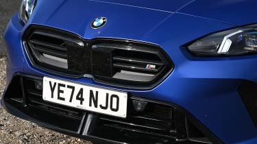 BMW M135 - grilles