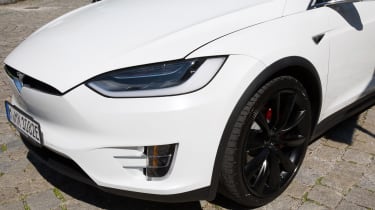 Tesla Model X - front detail