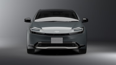 Toyota Prius 2023 grey - nose
