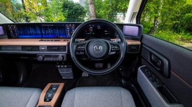 Honda e - interior