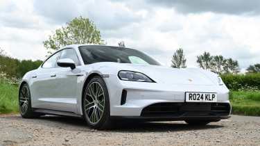 Porsche Taycan facelift - front static