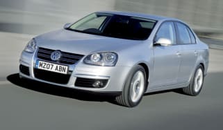 Volkswagen Jetta 2.0 TSI Sport