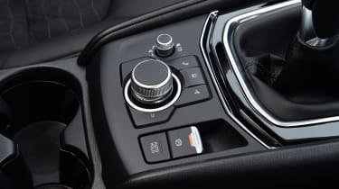 Mazda CX-5 - rotary dial