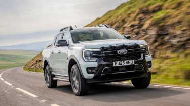 Ford Ranger - front tracking