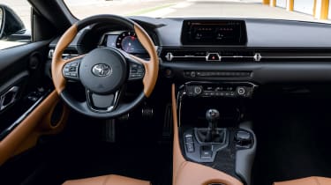 Toyota Supra manual - dash