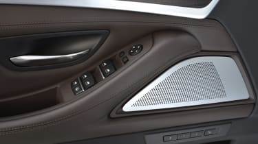 BMW 530d door controls