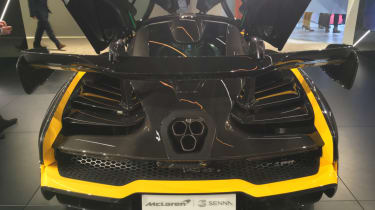 McLaren Senna Carbon Theme rear end