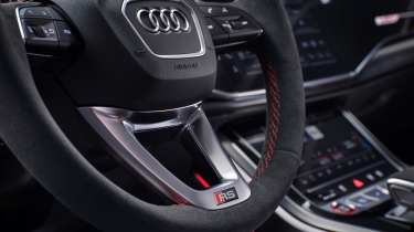 Audi RS Q8 facelift - interior detail