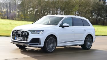 Audi Q7 - front