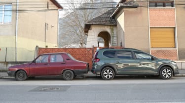 Dacia Jogger road-trip - Dacias in Romania