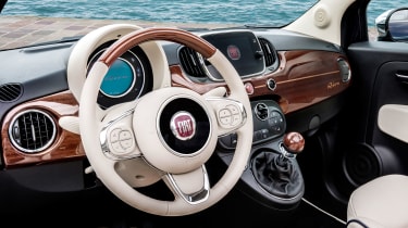 Fiat 500 Riva - interior 2