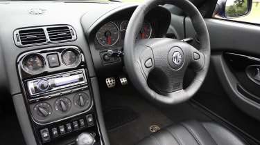 MG TF LE500 interior