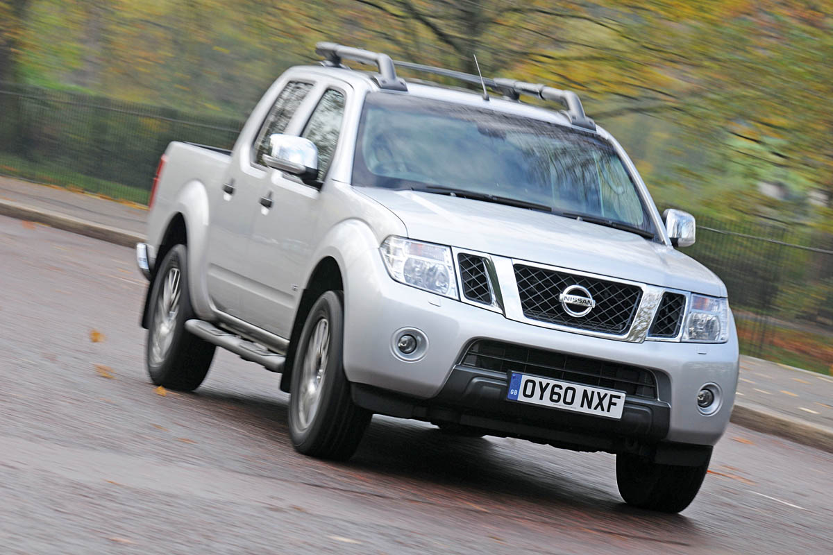 Nissan Navara V6 review | First Drives | | Auto Express