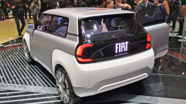 Fiat Centoventi Concept digital tailgate