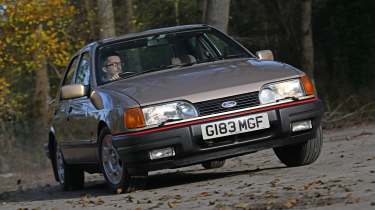 Ford Sierra - front