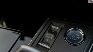 Peugeot 508 Sport Engineered - interior controls