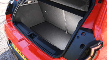 Nissan Micra - boot