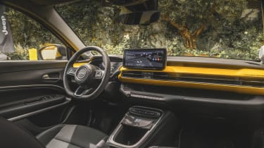 Jeep Avenger - interior (passenger seat view)