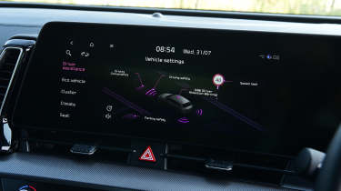 Kia Sportage - infotainment screen 