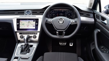 Volkswagen Passat Alltrack - cockpit